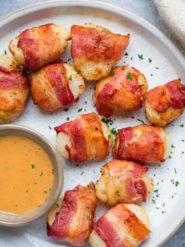 Bacon Wrapped Scallops Air fryer. serve with dipping sauce.