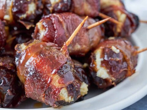 air fryer bacon wrapped dates