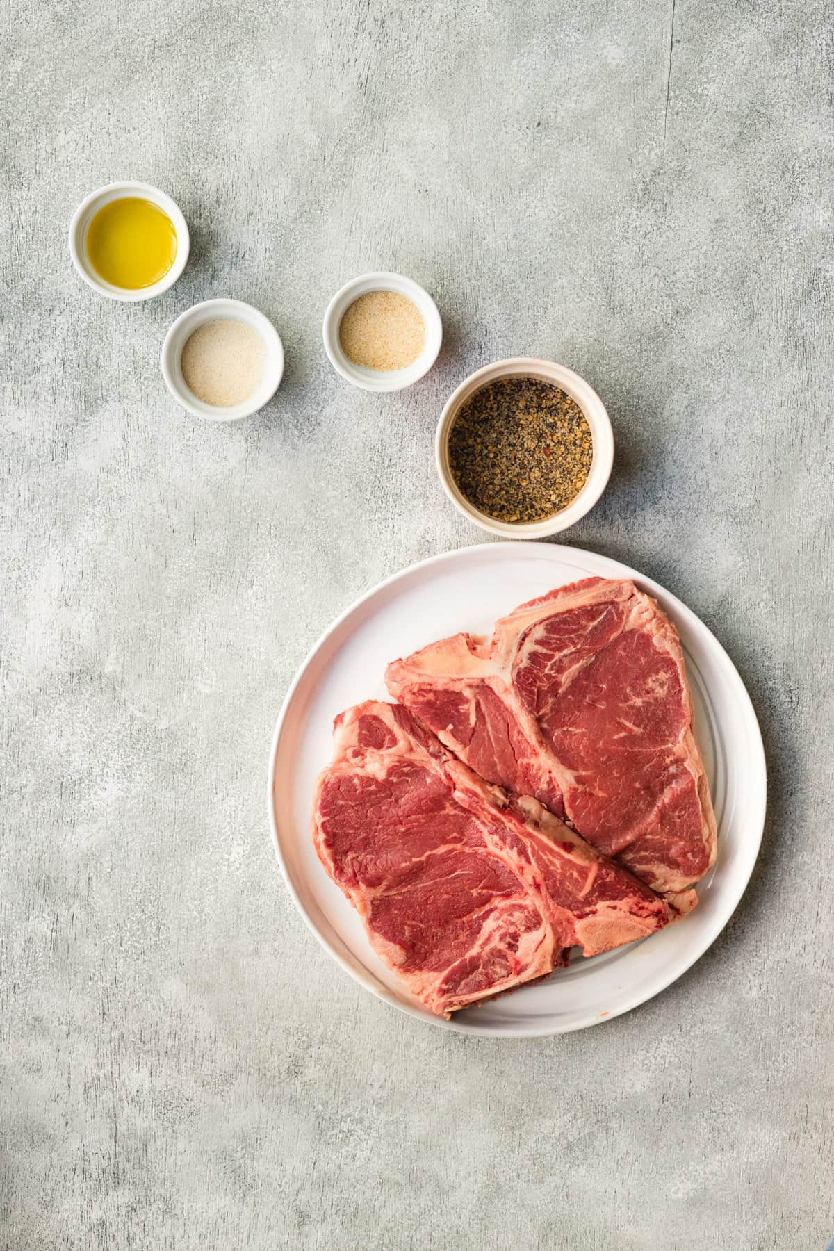 Ingredients to make t-bone steak.