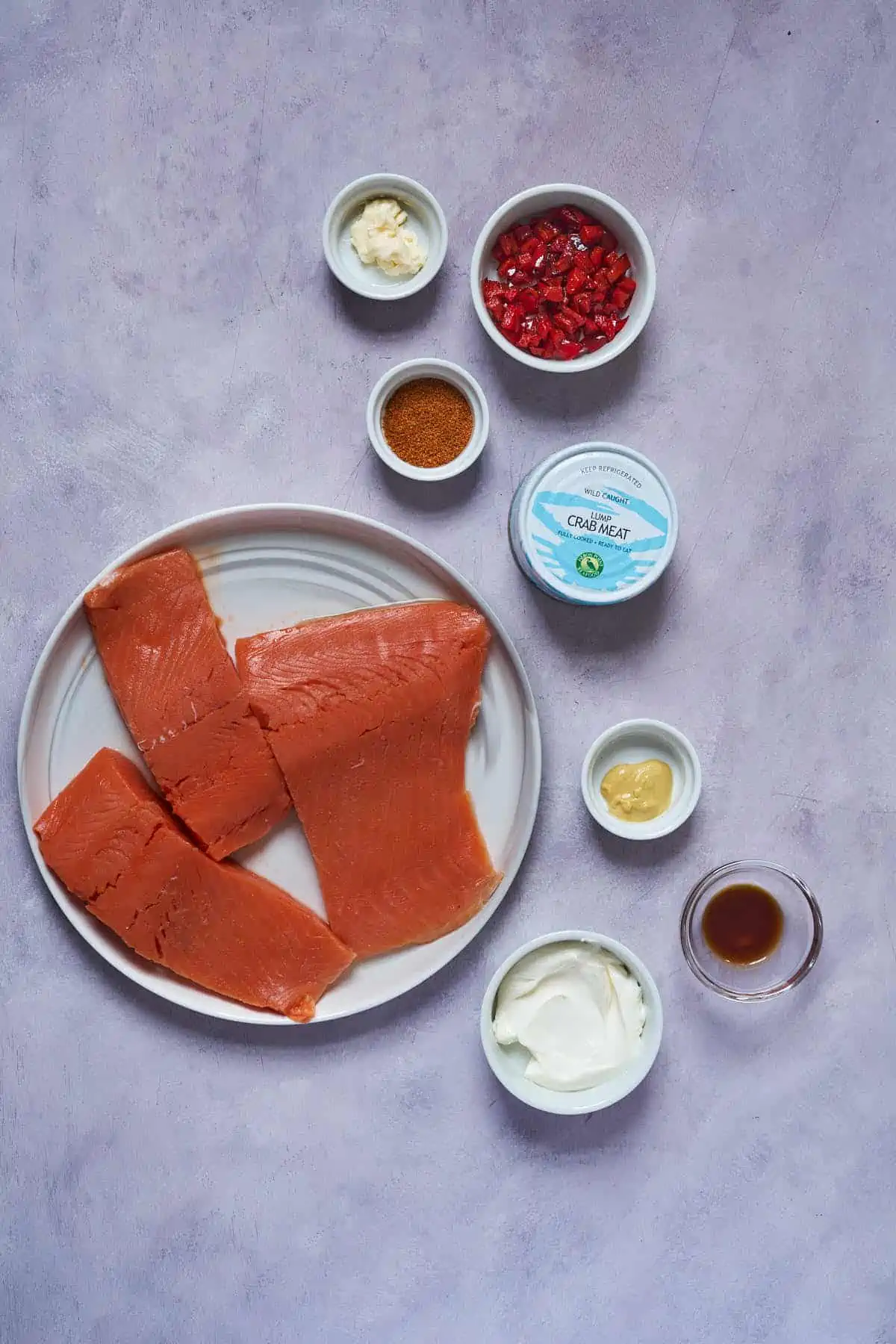 Ingredients to make stuffed salmon.