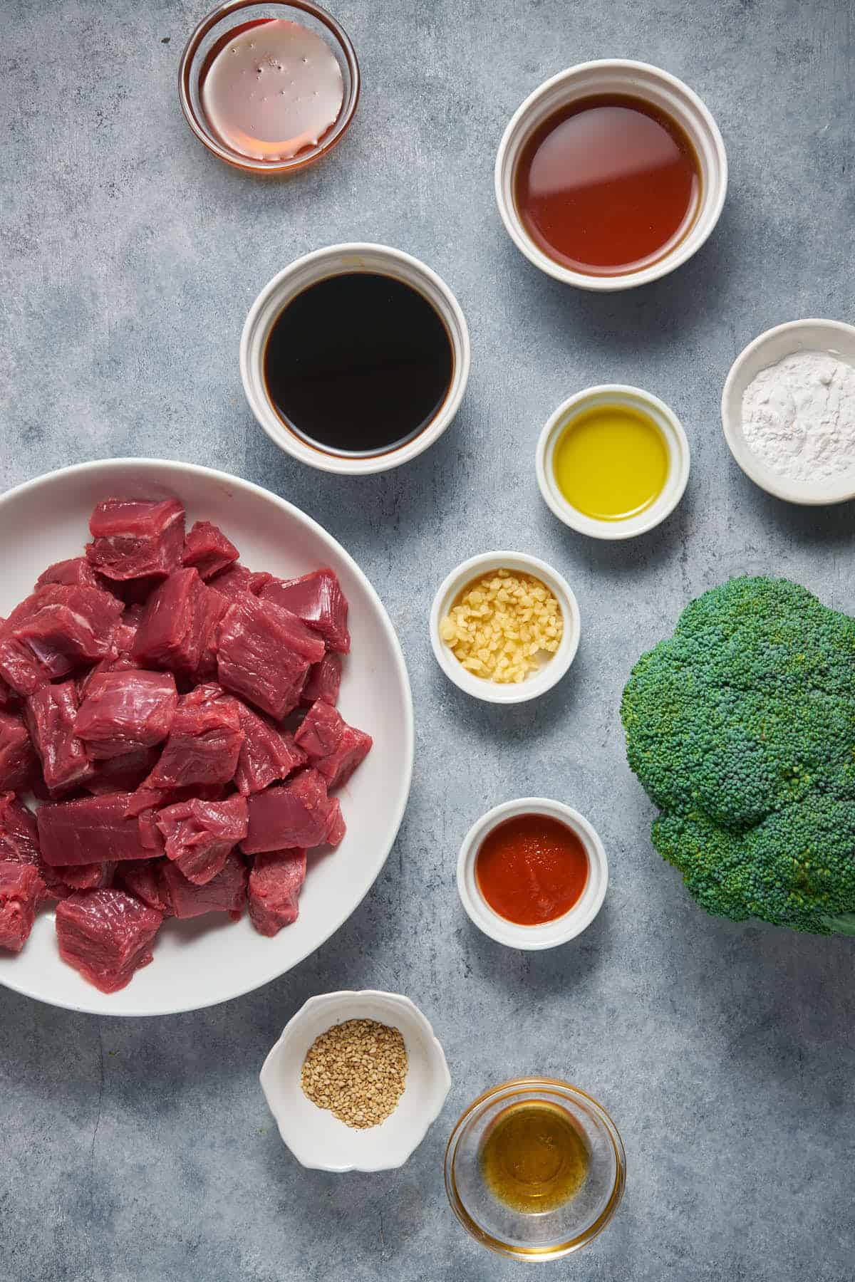 Ingredients to make air fryer beef and broccoli.