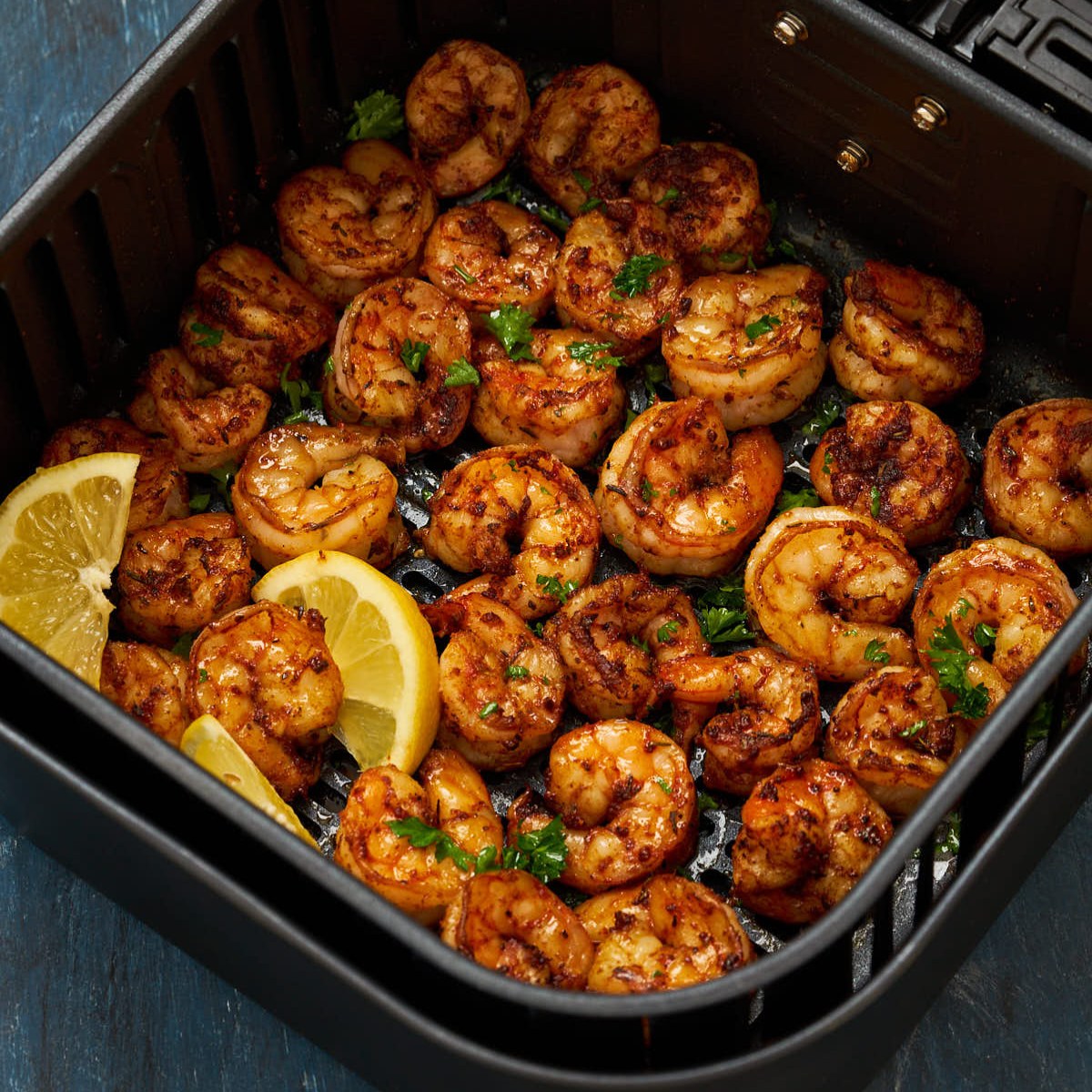 cooking shrimp in the air fryer basket